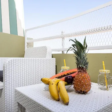 Home2Book Apart Costa Adeje, Pool Apartamento